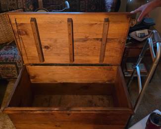 Really nice vintage trunk