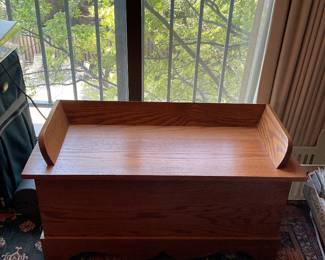 Small cedar chest 