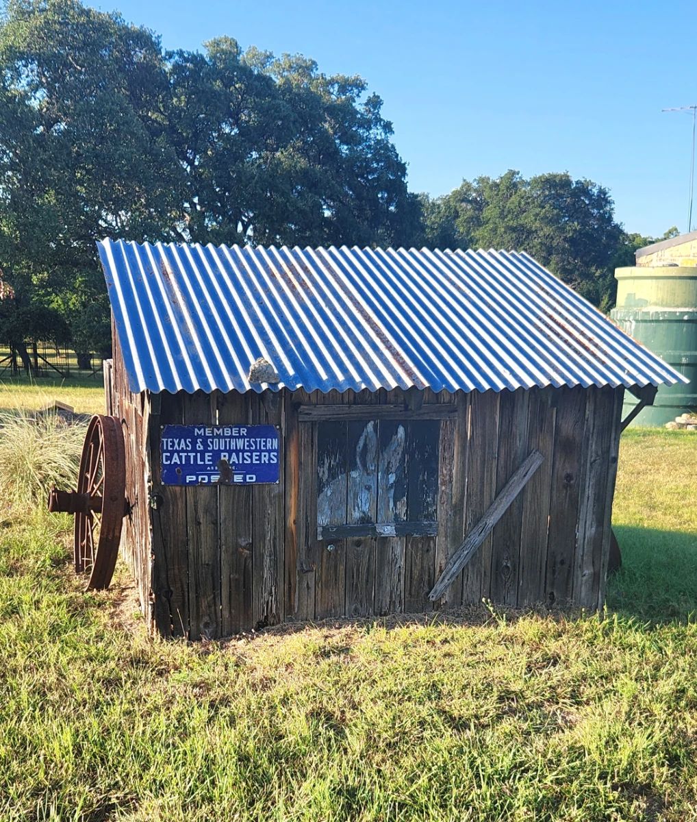 Cool pump house in front of the house!