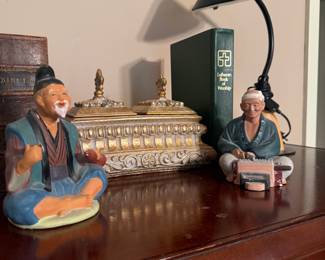 Vintage Hakata Urasaki Artisan Figurines