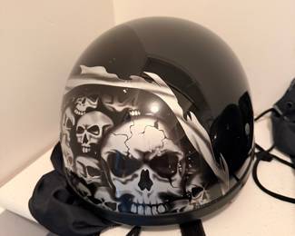 Skull Graphic Half-Shell Motorcycle Helmet (Non-DOT)