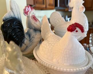 KITCHEN FOWL!