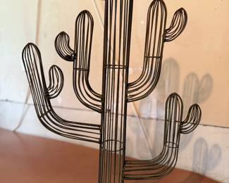 Metal cactus decoration
