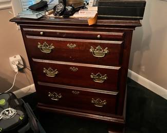 Kincaid night stand