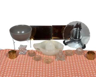 McKee Sunkist Orange Reamer Juicer