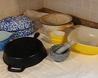 Enamel Roaster Pyrex Marble Mortar