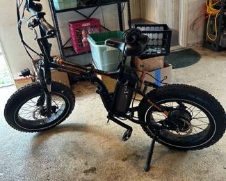 004 Rad Power Bikes Electric Bicycle