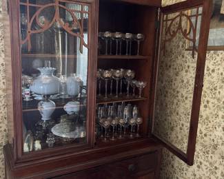 Beautiful hutch, handmade