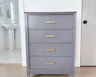CosmoLiving by Cosmopolitan Westerleigh 4-Drawer Dresser 