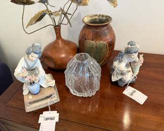 Lladro #4840 " Geisha Arranging Flowers", Decorative Vases, Lladro #1450 "kiyoko" 
