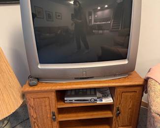 Entertainment Cabinet, Tv
