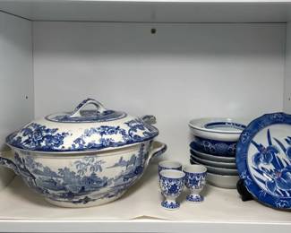 Japanese Bowls With Service Dish