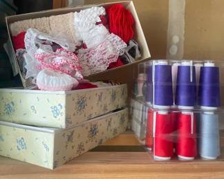 Sewing Thread With Lace Appliqus Trim And Maxi Piping