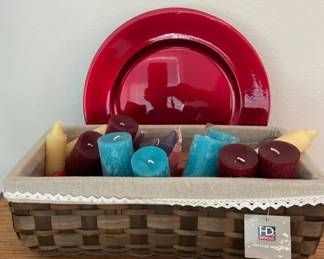 8 Red Plastic Holiday Plates Basket Of Candles