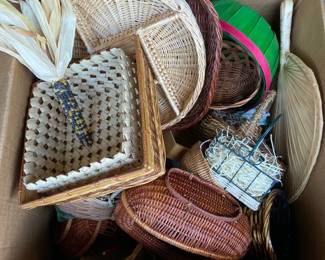Large Mystery Lot Of Baskets Some With Handles