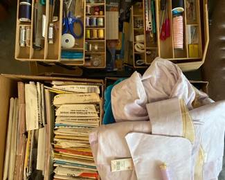 Large Sewing Lot With Vintage Patterns Sewing Box Full If Supplies Misc Fabric