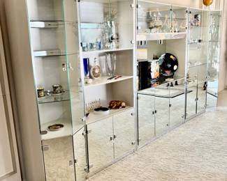 1. Vintage 5pc Post Modern Mirrored Wall Unit (14' x 21" x 78") (2pc 20"w) (2pc 36") (center 56")
