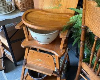 Childs high chair that makes into a stroller