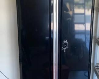 Metal Husky Cabinet