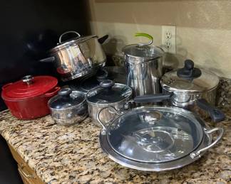Cooks Essential Cookware