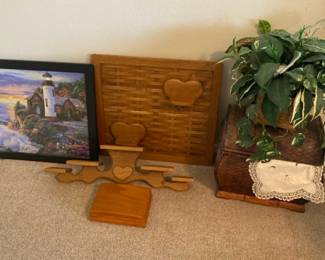 Some Heart Decor, A Puzzle Framed Picture And More