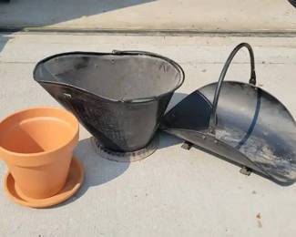 Ash Bucket, Wood Rack Terracotta Planter