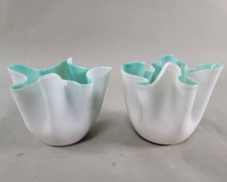 436 Lot 639 Pair of hand blown Venini style handkerchief