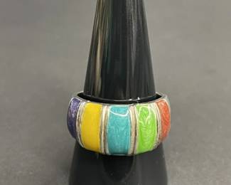 794 Lot 600h Vintage sterling silver and rainbow enamel ring