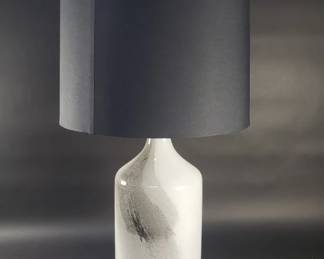173 Lot 362 Modern glass and acrylic table lamp