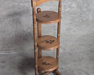 587 Lot 35 Vintage 3 tier folding pie stand