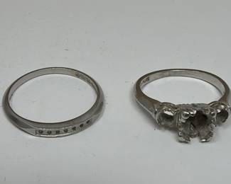039 Lot 275 Pair of Platine 90 rings