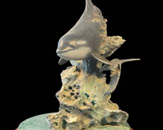 071 Lot 338h Signed Sea Wolf whale sculpture