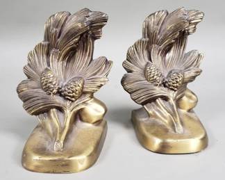 266 Lot 276 Pair of vintage PM Craftsman brass bookends