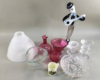 374 Lot 407 Group of vintage glass bowls figurine candle