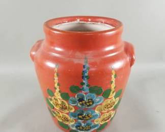 564 Lot 330 Vintage handpainted pottery jar