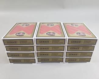 422 Lot 564 The Ocean s Club poker cards by Gemaco