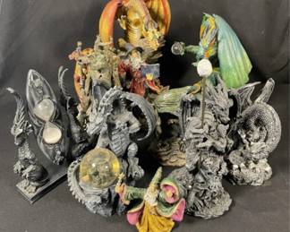 360 Lot 379h Large lot of dragons and wizards figures