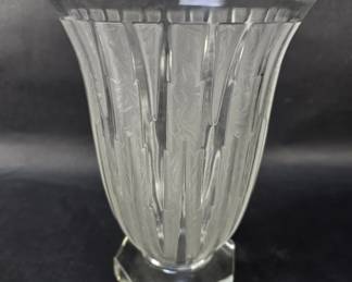 210 Lot 21 Verlyshance Icicle crystal vase from the 40s A