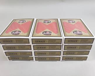 423 Lot 565 The Ocean s Club poker cards by Gemaco
