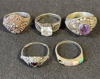 445 Lot 446h Lot of sterling and 925 silver ring