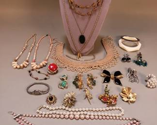 738 Lot 588 Vintage costume jewelry earrings bracelets