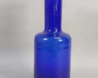 493 Lot 192 Vintage cobalt glass decanter