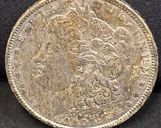 627 Lot 39 1900 Morgan silver dollar coin