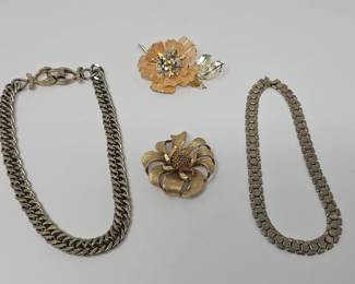 757 Lot 641a Vintage signed designer jewelry