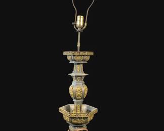 177 Lot 389h Vintage Chinese Pagodastyle table lamp