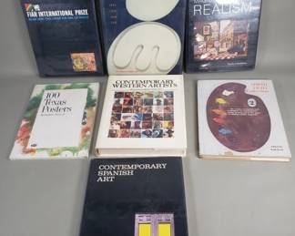 287 Lot 413 Group of vintage art books
