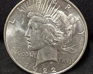 465 Lot 139 1922D Peace silver dollar coin