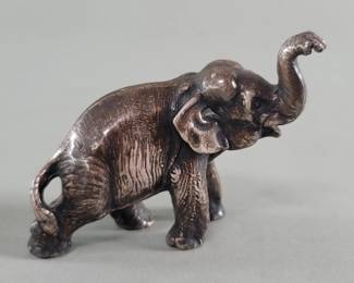 314 Lot 68 Sterling silver elephant figurine