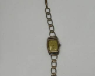 316 Lot 281 Vintage Bulova womens watch