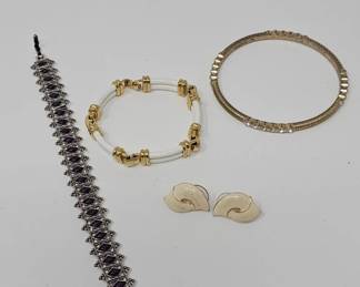 758 Lot 642a Vintage signed designer jewelry